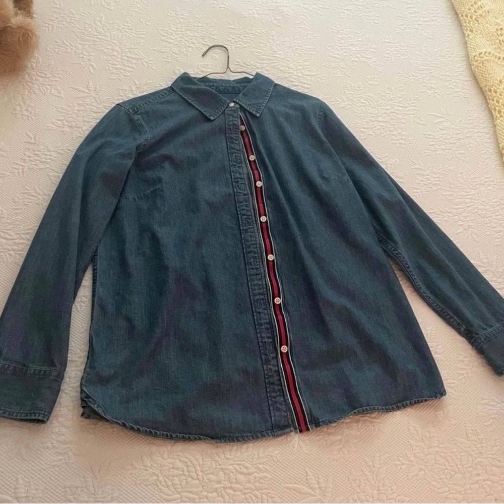 Talbots women’s button up shirt size medium